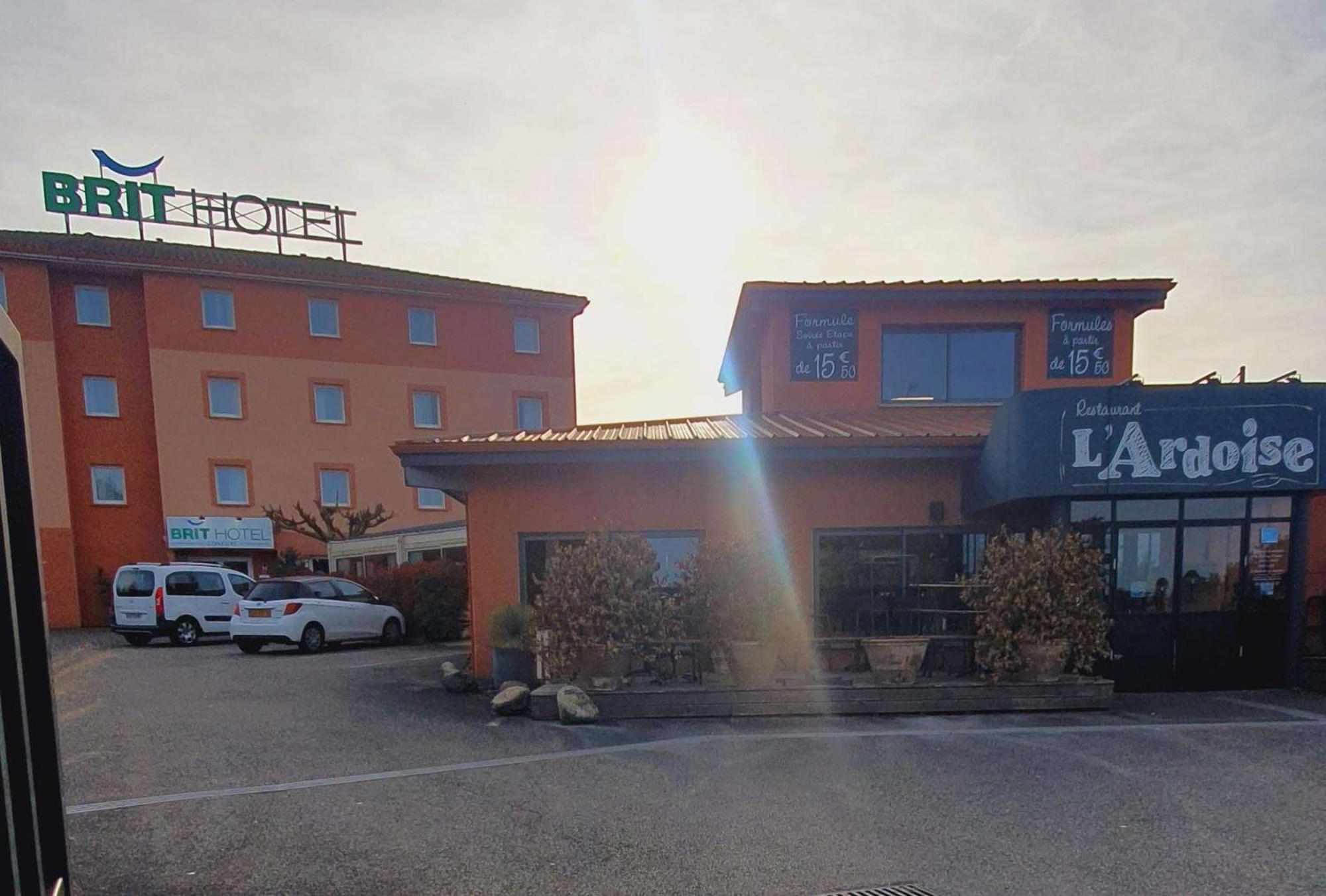 Brit Hotel Confort Montauban Exterior photo